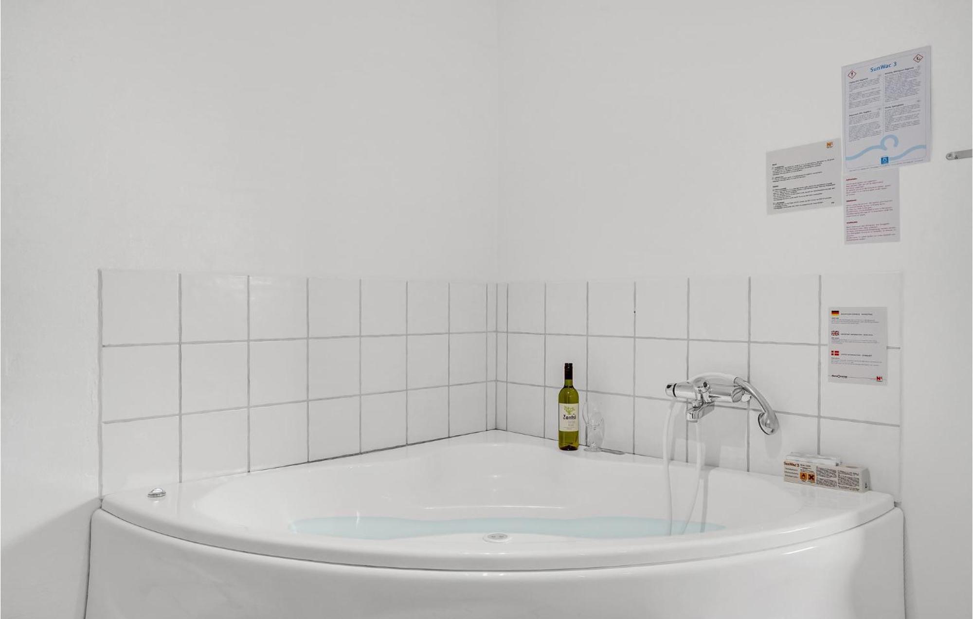 Amazing Home In Hvide Sande With Wifi Bjerregård Exterior foto